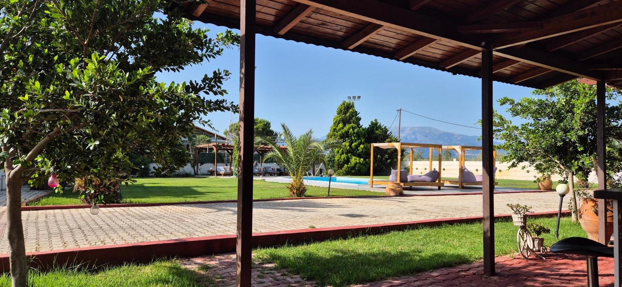 Ktima Xiliadou Aparthotel Chiliadou  Buitenkant foto